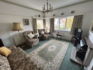 Photo 1- click for photo gallery